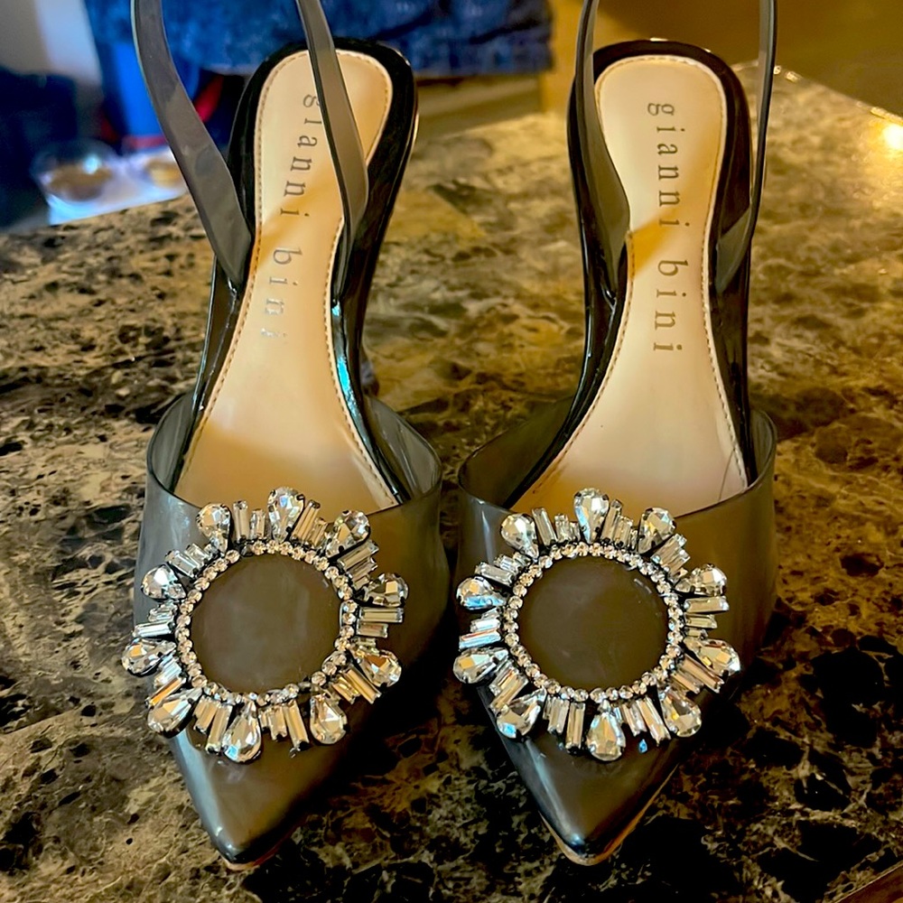 High heels shoes size 7.5